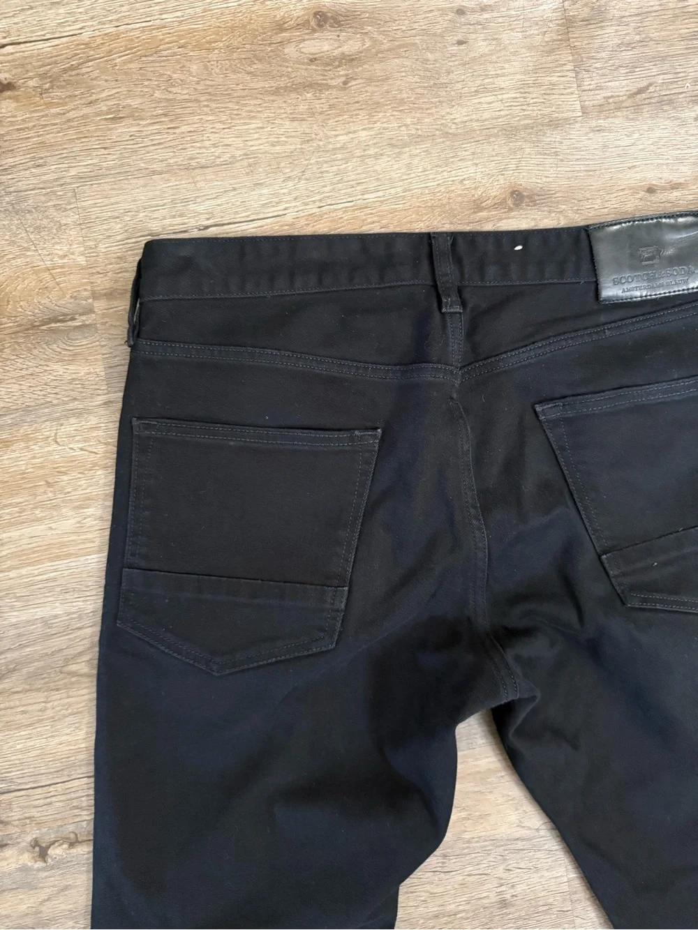 Scotch & Soda • Men’s Essential Ralston Slim Jeans